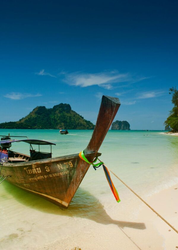 Extravagant Hong Island Private Tour by Luxury Longtail Boat, Krabi